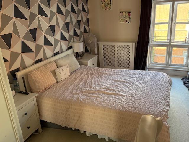 Holloway Drive, Virginia Water